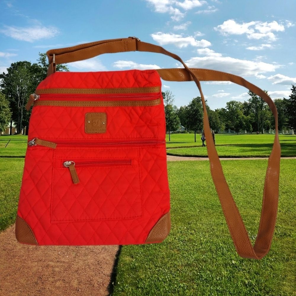 STONE MOUNTAIN  Women's Crossbody Purse Quilted Lockport  Style Coral Color NWT